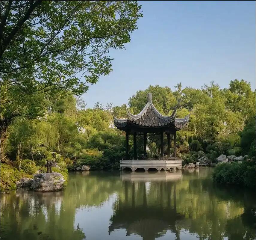 平山区骤变建筑有限公司